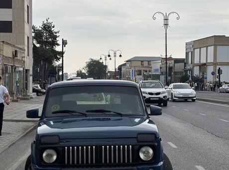 LADA (VAZ) Niva 2014