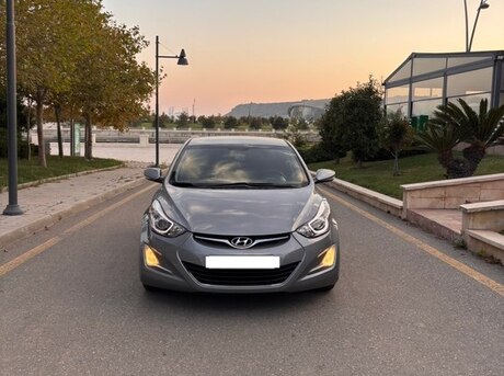 Hyundai Avante 2014