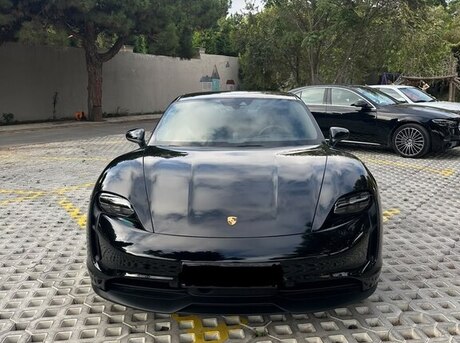 Porsche Taycan 2024
