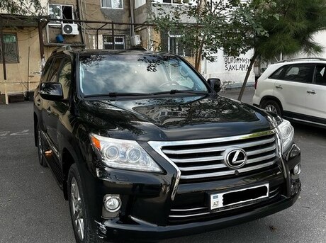 Lexus LX 570 2013