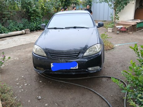 Daewoo Gentra 2013