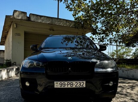 BMW X6 2012