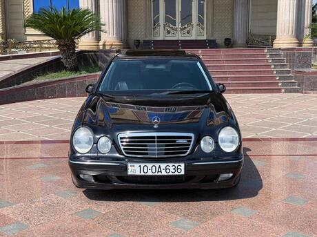 Mercedes E 320 2001