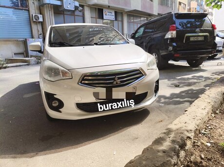 Mitsubishi Mirage 2020