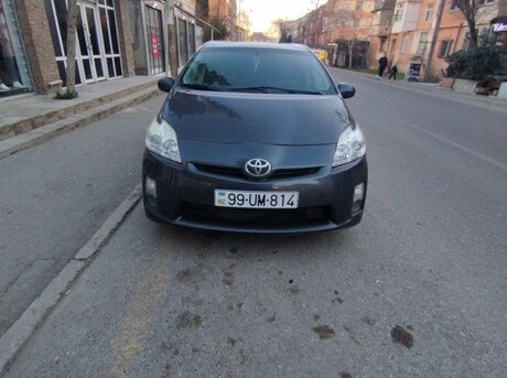 Toyota Prius 2011