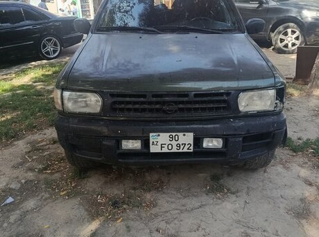 Nissan Pathfinder 1998