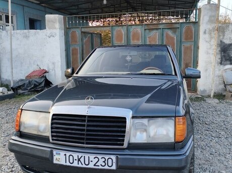 Mercedes 230 E 1990