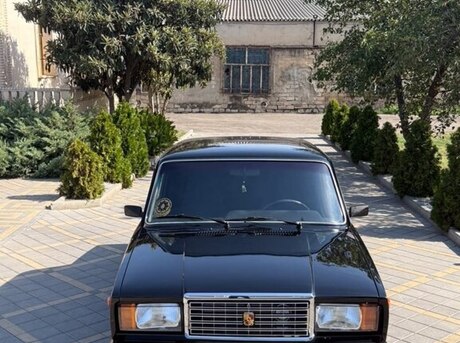 LADA (VAZ) 2107 2010