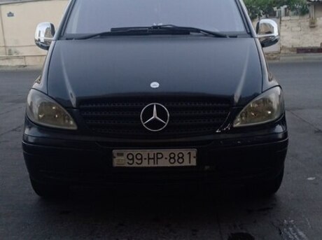 Mercedes  2005