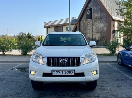Toyota Land Cruiser Prado 2012
