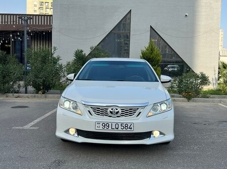 Toyota Camry 2013