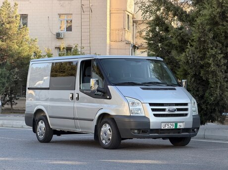Ford Transit 2010