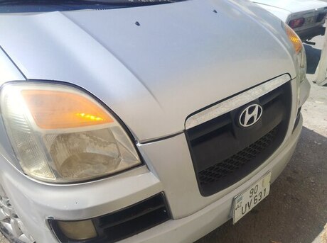 Hyundai H-1 2005