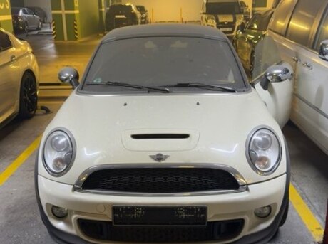 Mini  2012