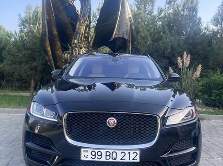 Jaguar F-Pace 2017
