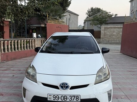 Toyota Prius 2015