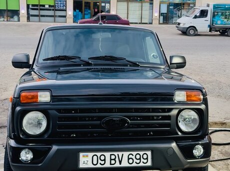 LADA (VAZ) Niva 2023
