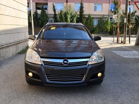 Opel Astra 2009
