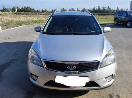 Kia  2010