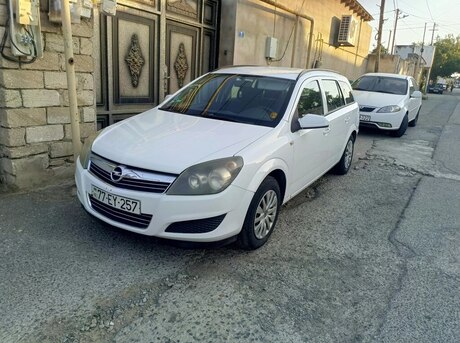 Opel Astra 2009