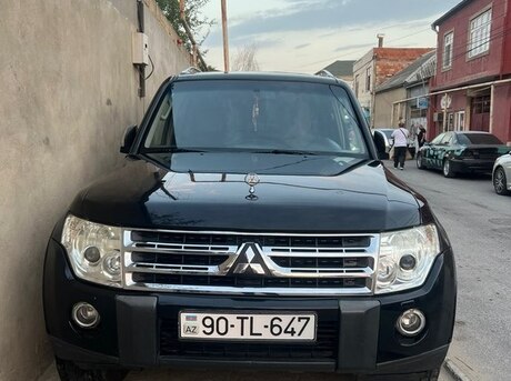 Mitsubishi Pajero 2007