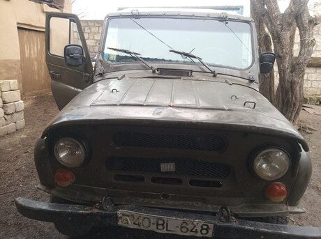 UAZ 469 1998