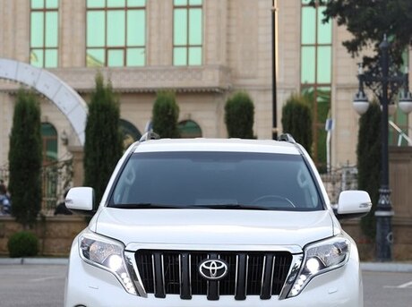 Toyota Land Cruiser Prado 2014