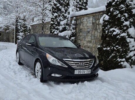 Hyundai Sonata 2011