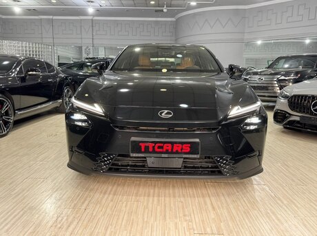 Lexus  2026