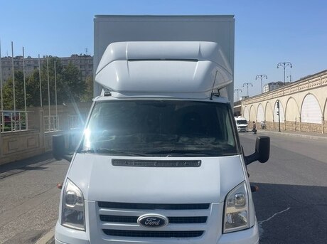 Ford Transit 2011
