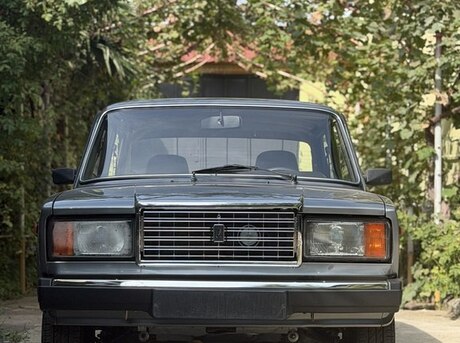 LADA (VAZ) 2107 2011