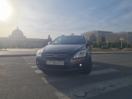 Kia  2008