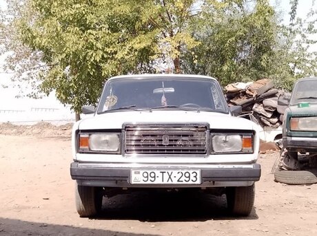 LADA (VAZ) 2107 2010