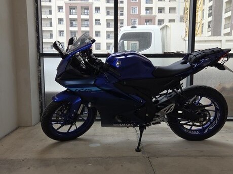 Yamaha R15 V4 2024