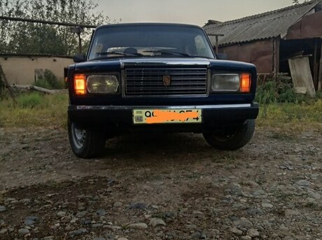 LADA (VAZ) 2107 2000