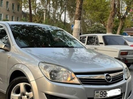 Opel Astra 2007
