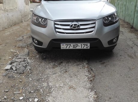 Hyundai Santa Fe 2011