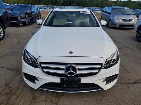 Mercedes E 300 4MATIC 2019
