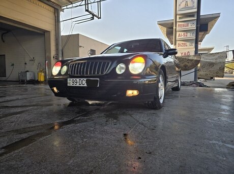 Mercedes E 270 2001