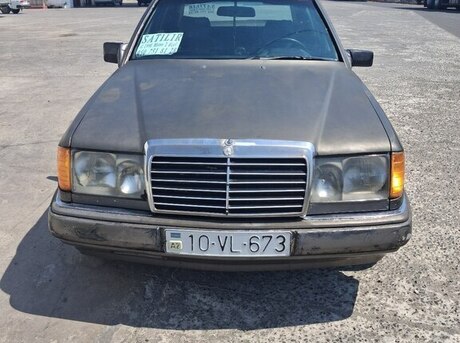 Mercedes  1990