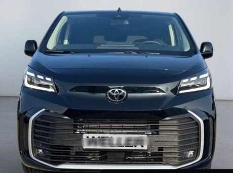Toyota  2025