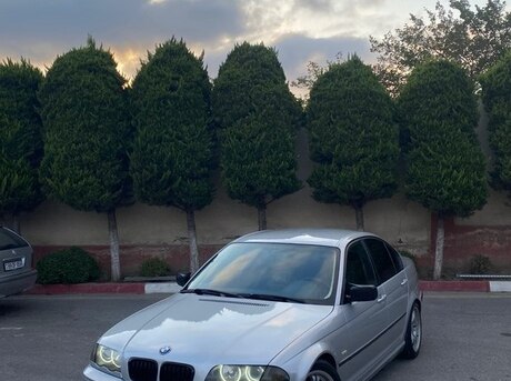 BMW 325 2001
