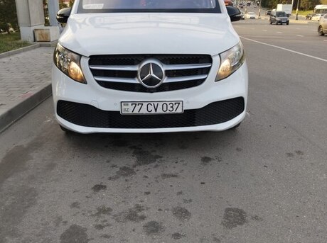 Mercedes  2017