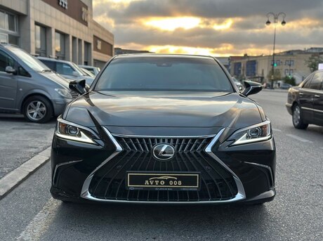 Lexus ES 300h 2024