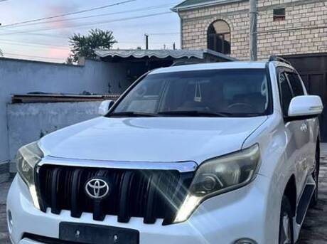 Toyota Land Cruiser Prado 2012