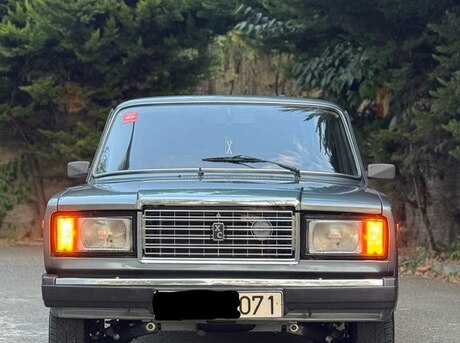 LADA (VAZ) 2107 2010