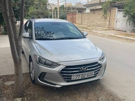 Hyundai Elantra 2017