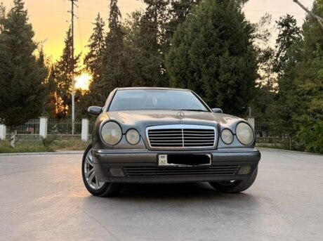 Mercedes E 280 4MATIC 1997