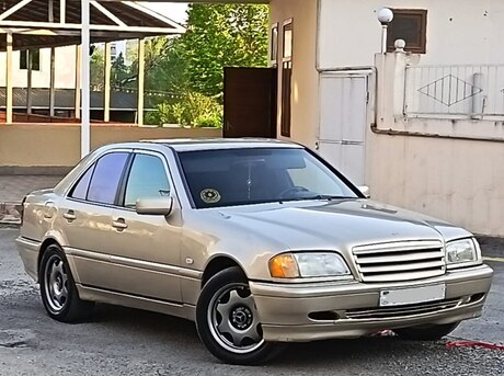 Mercedes C 180 1993