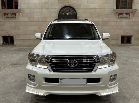 Toyota Land Cruiser 2012